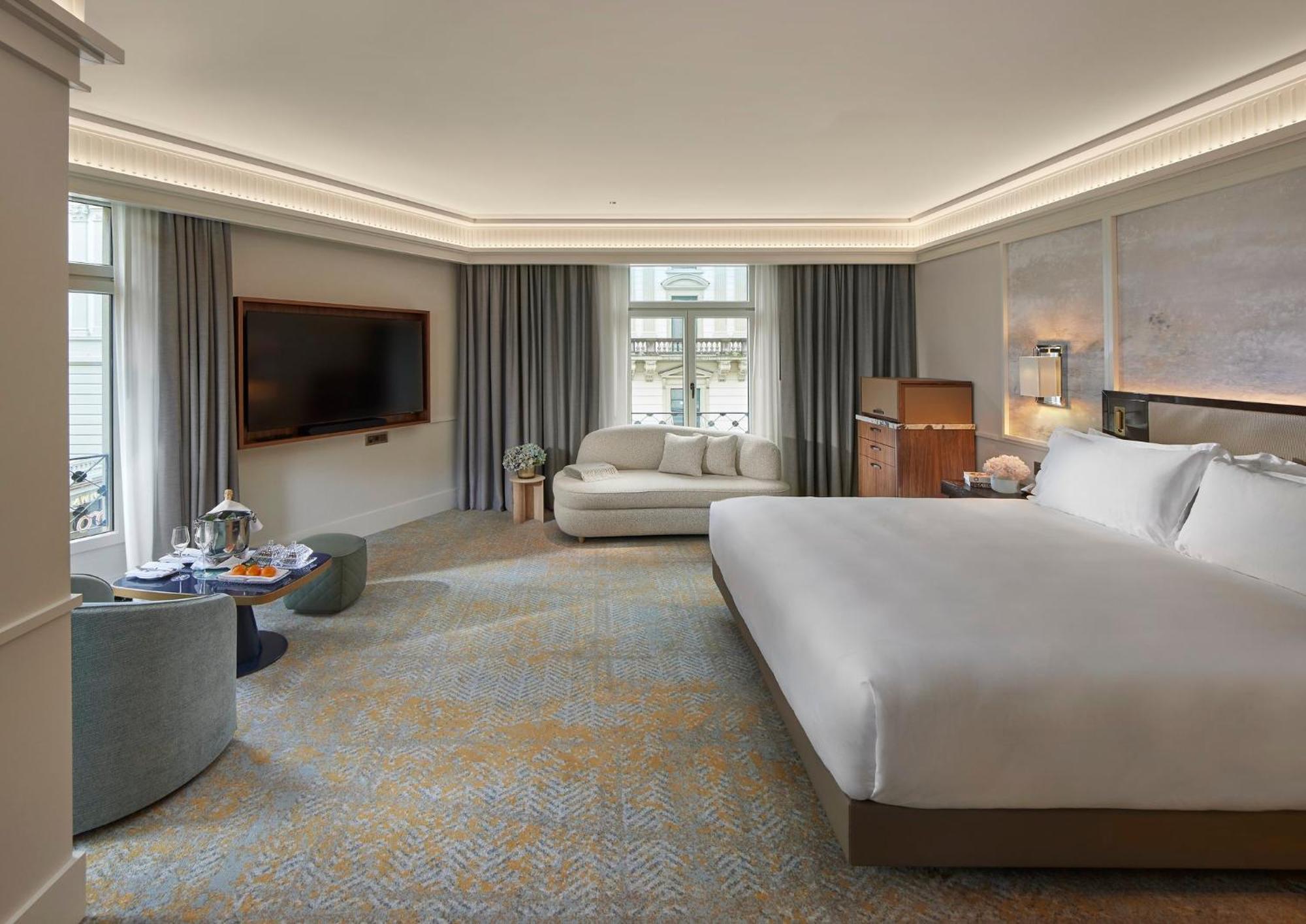 Mandarin Oriental Savoy, Zurich Hotel Exterior photo