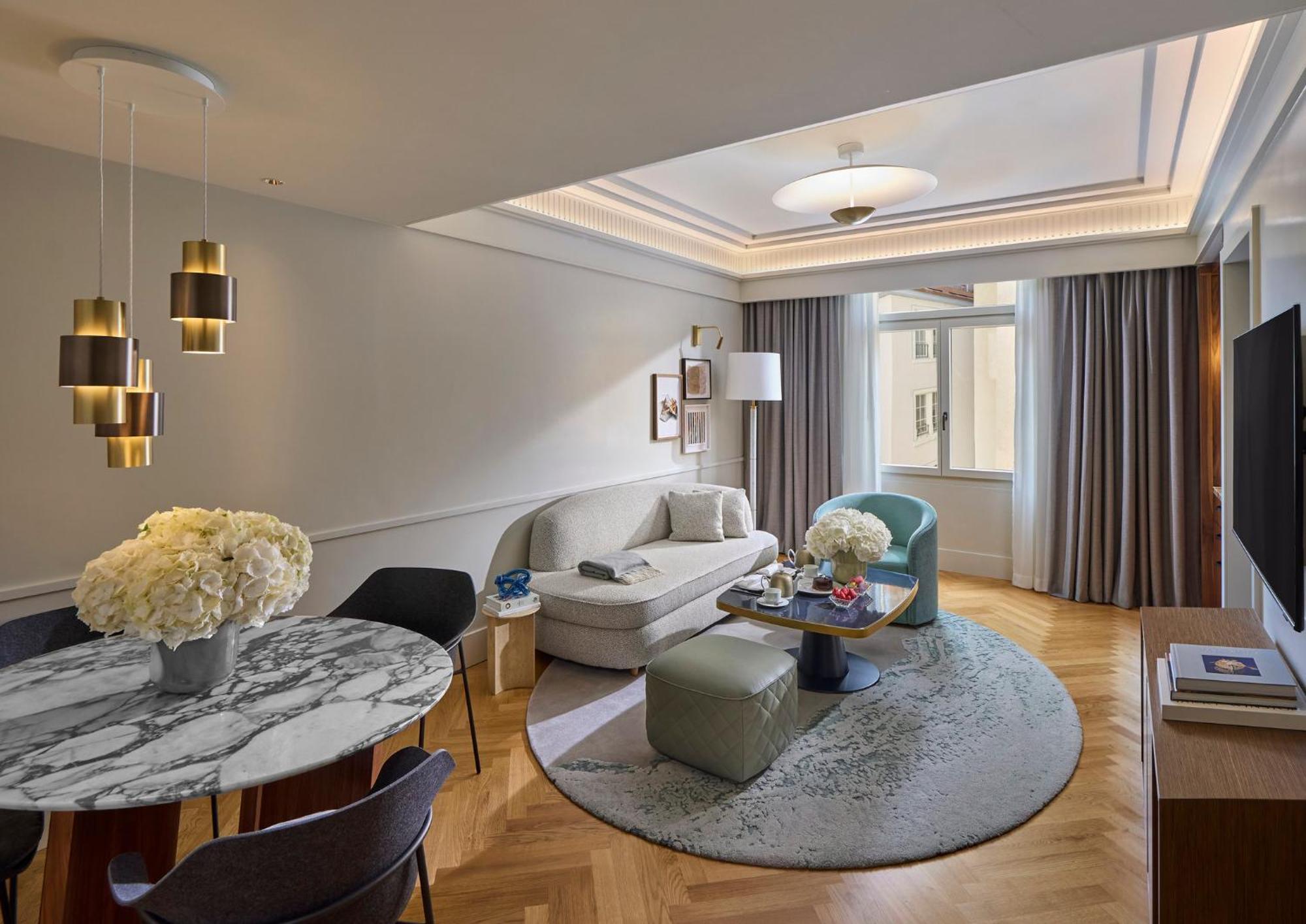 Mandarin Oriental Savoy, Zurich Hotel Exterior photo
